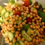 Easy and quick detox salad recipe with chickpeas